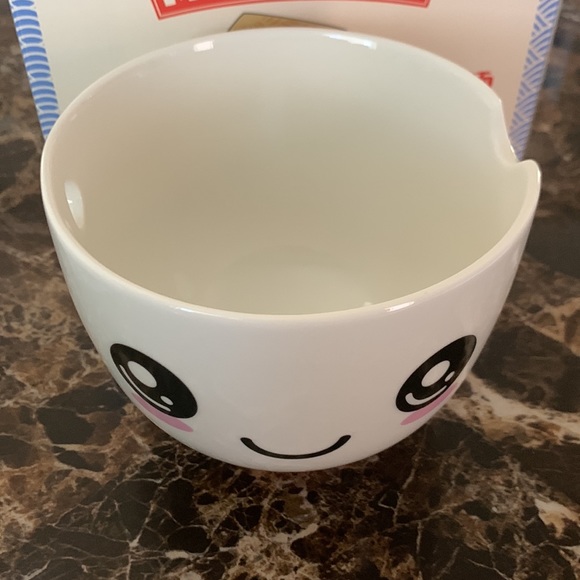 NIB! Mad Engine Noodle Bowl with Lid & Chopsticks - Picture 7 of 13